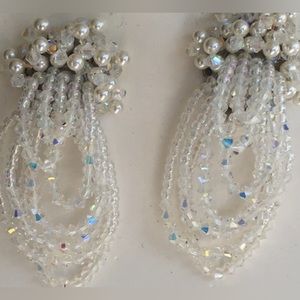 GIAVAN crystal and pearl vintage clip-on e…